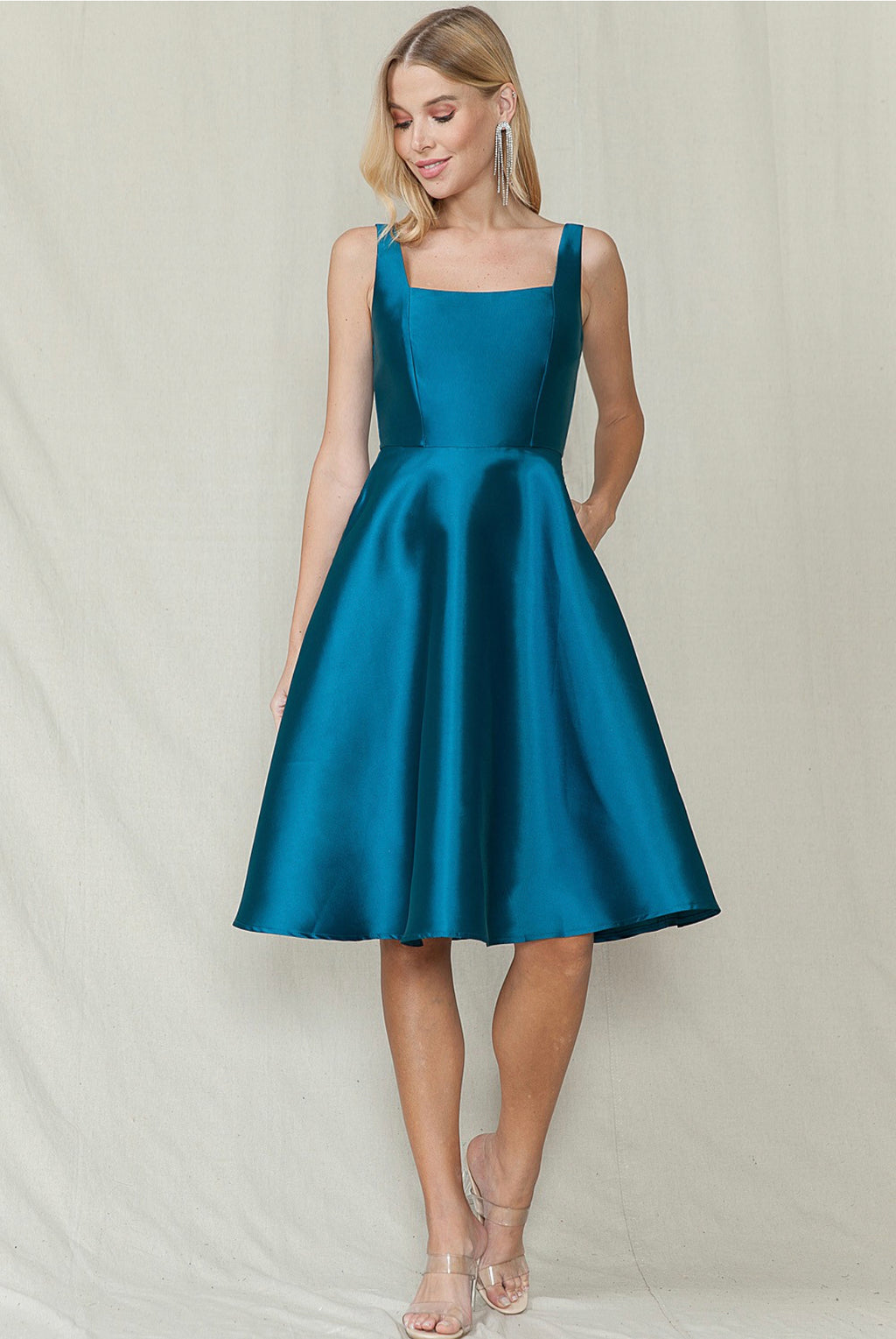 Vestido Satinado (cocktail)
