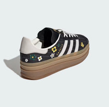 Cargar imagen en el visor de la galería, Adidas Gazelle

