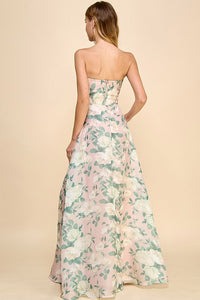 Vestido Nude w/ flowers