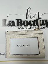 Cargar imagen en el visor de la galería, Tarjetero COACH
