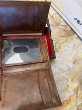 Cargar imagen en el visor de la galería, Billetera Tommy Hilfiger
