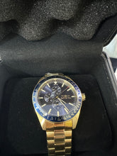 Cargar imagen en el visor de la galería, Reloj INVICTA
