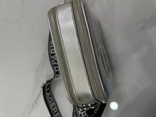 Cargar imagen en el visor de la galería, Crossbody KARL-LAGERFELD
