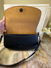 Cargar imagen en el visor de la galería, Crossbody Coach
