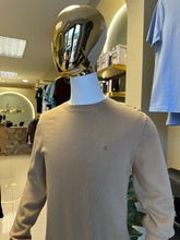 Cargar imagen en el visor de la galería, Sueter Calvin K
