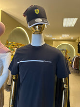 Cargar imagen en el visor de la galería, Camisa Calvin K
