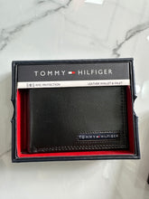 Cargar imagen en el visor de la galería, Billetera Tommy Hilfiger
