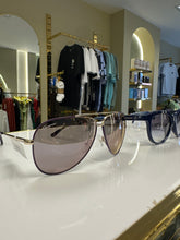 Cargar imagen en el visor de la galería, Ferragamo Aviator SF131S
