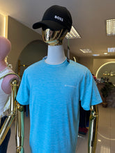 Cargar imagen en el visor de la galería, Camisa VineyardVines tela Dry
