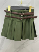 Cargar imagen en el visor de la galería, Falda Paletones
