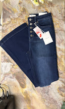 Cargar imagen en el visor de la galería, Jeans Kancan Campana
