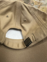 Cargar imagen en el visor de la galería, Gorra Tommy H
