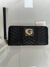 Cargar imagen en el visor de la galería, Monedero Guess Grande
