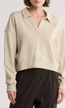 Cargar imagen en el visor de la galería, Sueter DKNY
