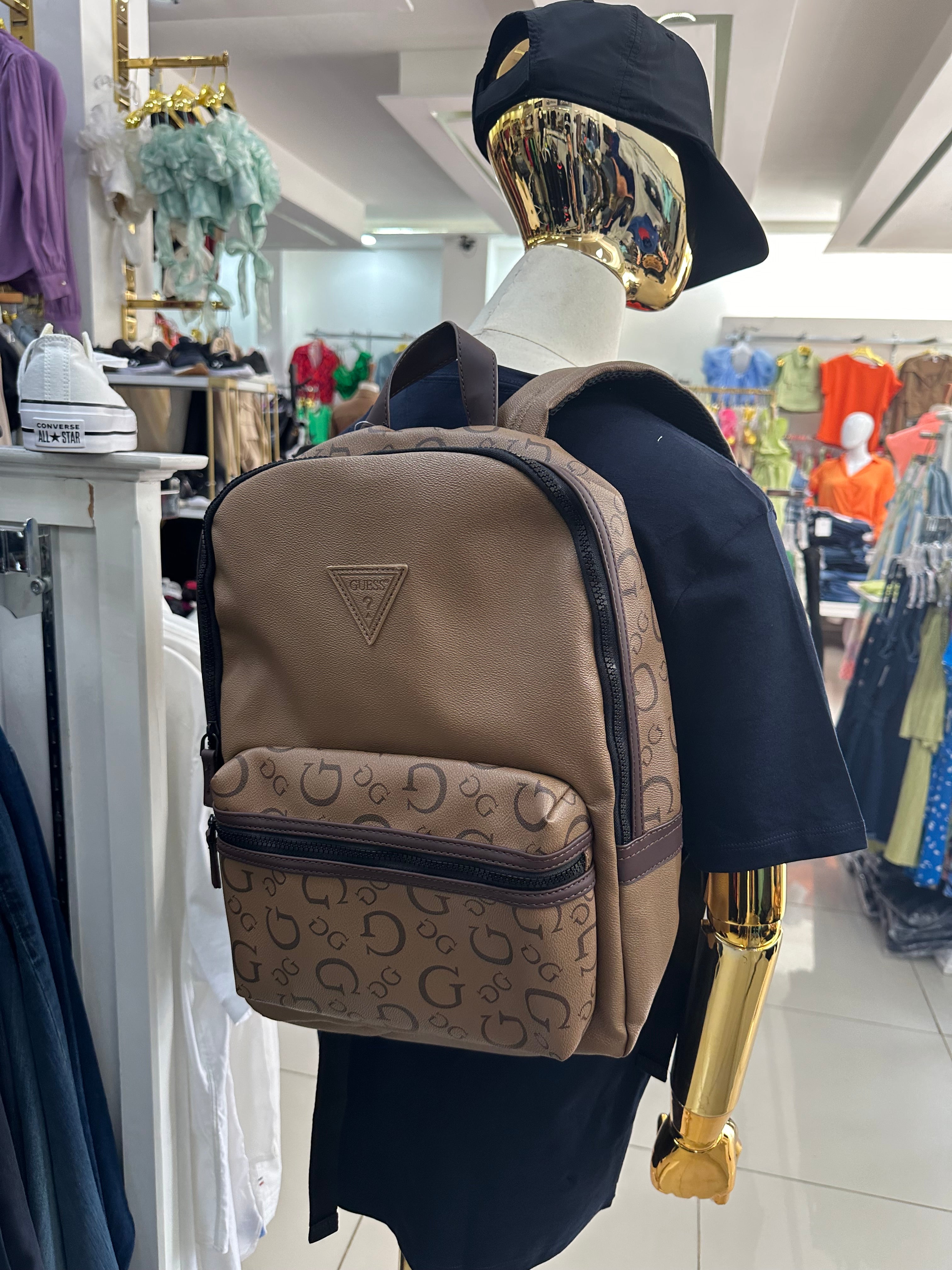 Mochila Guess Cuero unisex – LaBoutiquehn