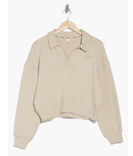 Cargar imagen en el visor de la galería, Sueter DKNY
