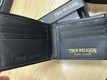 Cargar imagen en el visor de la galería, Billetera True Religion
