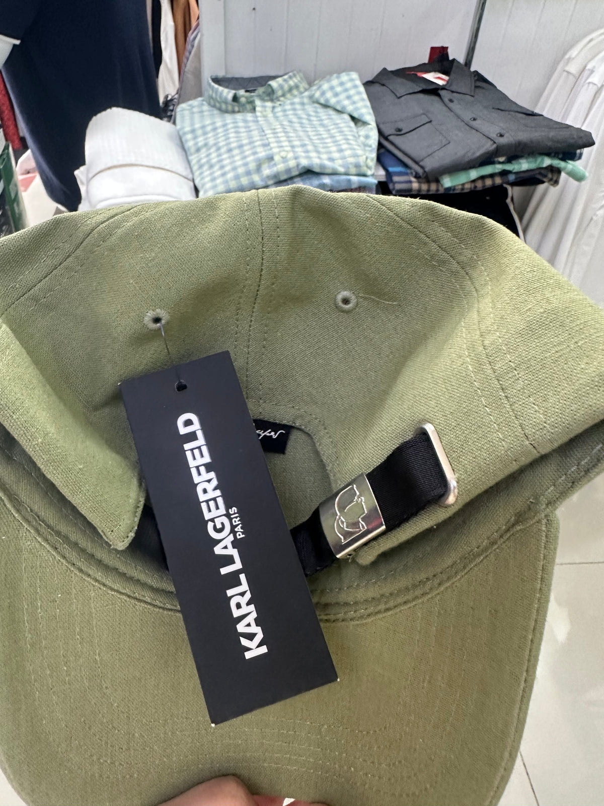 Gorra KARL LAGERFELD